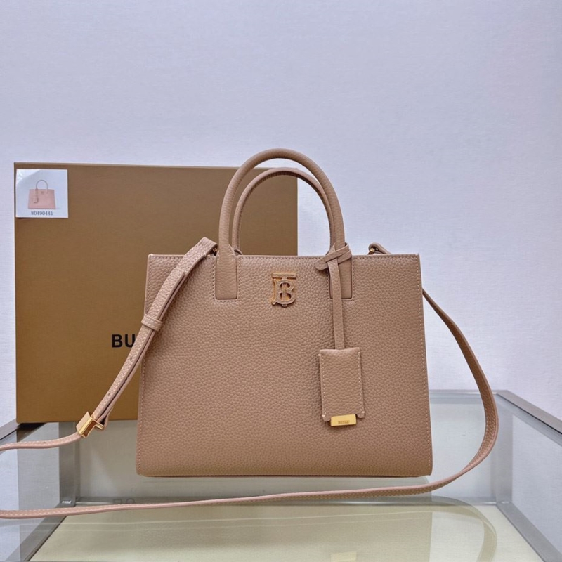 B**rry shopping bags